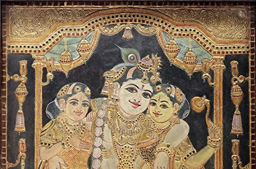 Екзотична Индия 28 x 34 Господ Кришна С Рисувани Рукмини И Сатьябхамы Танджоре | Традиционните цветове С 24-КАРАТОВО