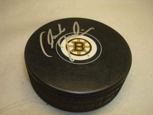 Клод Жулиен Подписа хокей шайба Бостън Бруинс с автограф на 1C - за Миене на НХЛ с автограф