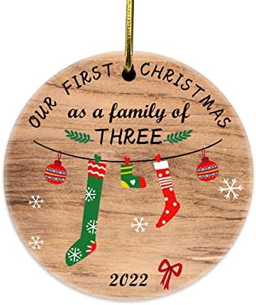 SENSEVEN 2022 Първата Коледа като Украса за семейство от трима души, е Първата Ни Коледа като украса за мама и татко, 1-e