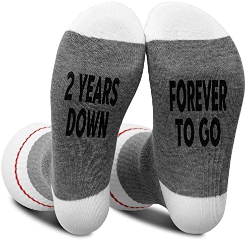 Чорапи LoaHak 2 Years Down Forever To Go, Чорапи на годишнина от сватбата, Чорапи на 2 години сватба, Подарък