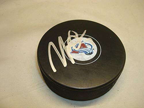 Марк Alt подписа хокей шайба Колорадо Аваланш с автограф от 1B - за Миене на НХЛ с автограф