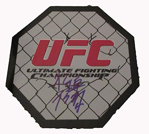 Автограф Такеи Мидзугаки на UFC 8х8 UFC Octagon с ДОКАЗАТЕЛСТВО, Фотография Такеи, Подписывающего Договор с Нас, UFC,