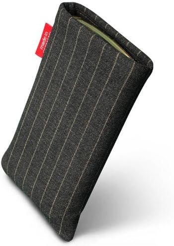 Калъф fitBAG Twist сив цвят, изработена по поръчка за HTC One Mini (M4). Калъф от фина костюмной плат с вградена подплата от