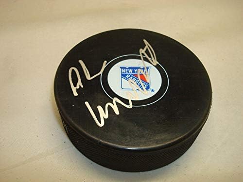 Ален Vigneault подписа хокей шайба Ню Йорк Рейнджърс с автограф от 1B - за Миене на НХЛ с автограф