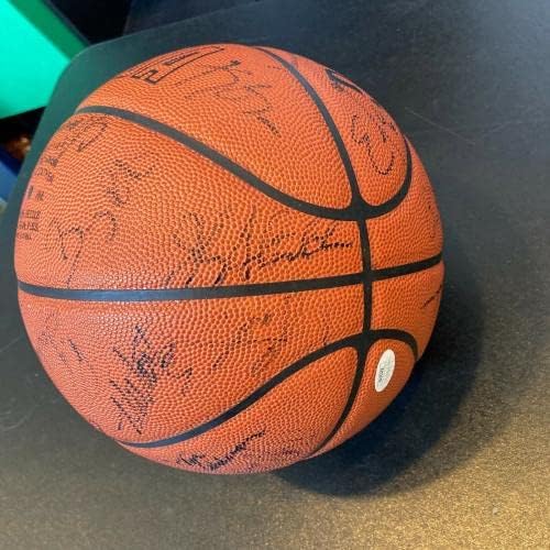 Баскетболен Мач на звездите, 2000 година, С автограф от Кобе Брайънт, Кевин Гарнет, Тим Данкана, JSA - Баскетболни