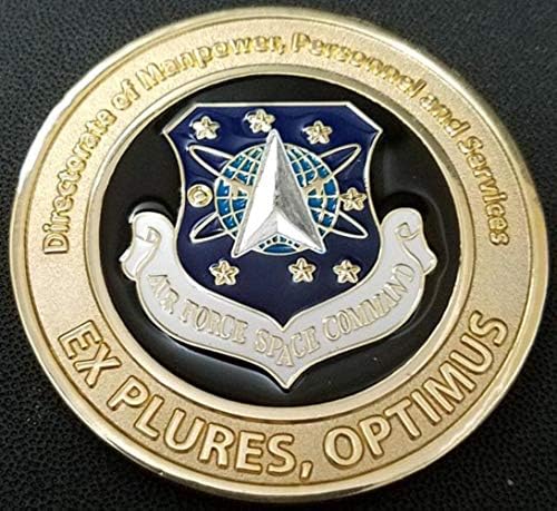 Специална монета покана на командира на Управление за работа с персонал и услугите на военновъздушните сили на САЩ SPACECOM за